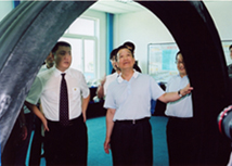 國務院總理溫家寶視察金德工業(yè)園